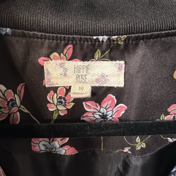 Hippie Rose Black Satin Floral Bomber Jacket Size M Festival Wear EUC - Picture 3 of 4